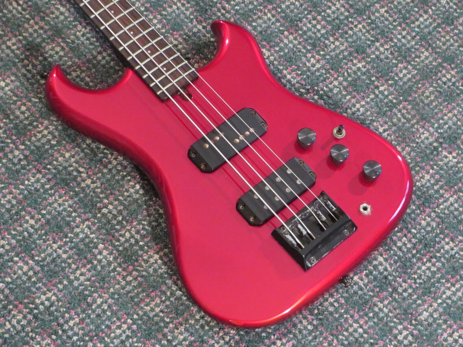 Vintage Westone Japan Spectrum GT X650 Bass Candy Red! MIJ! w/hardshell case