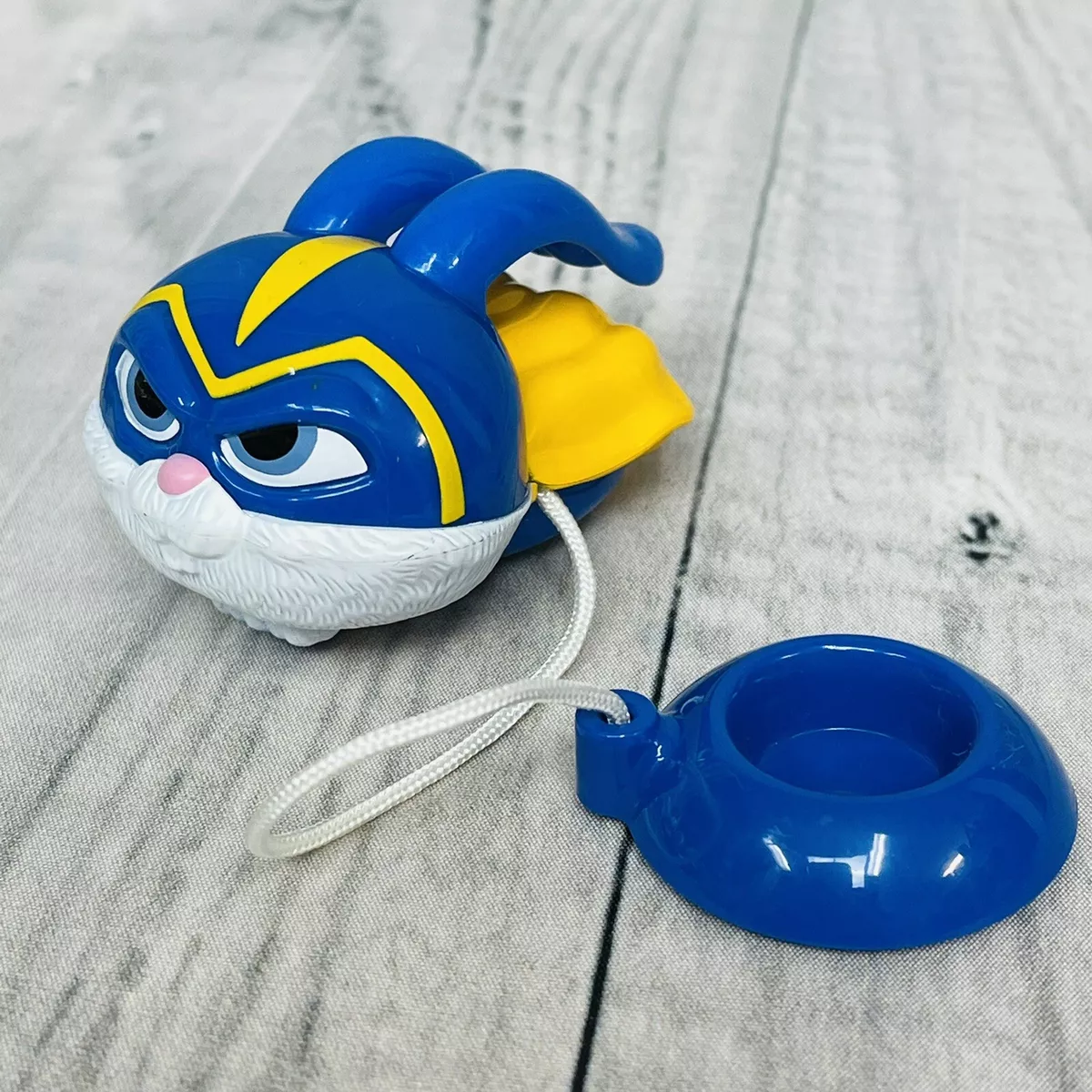 McDonalds Happy Meal Toy The Secret Life Of Pets 2 Captain Snowball 6 Cake Top