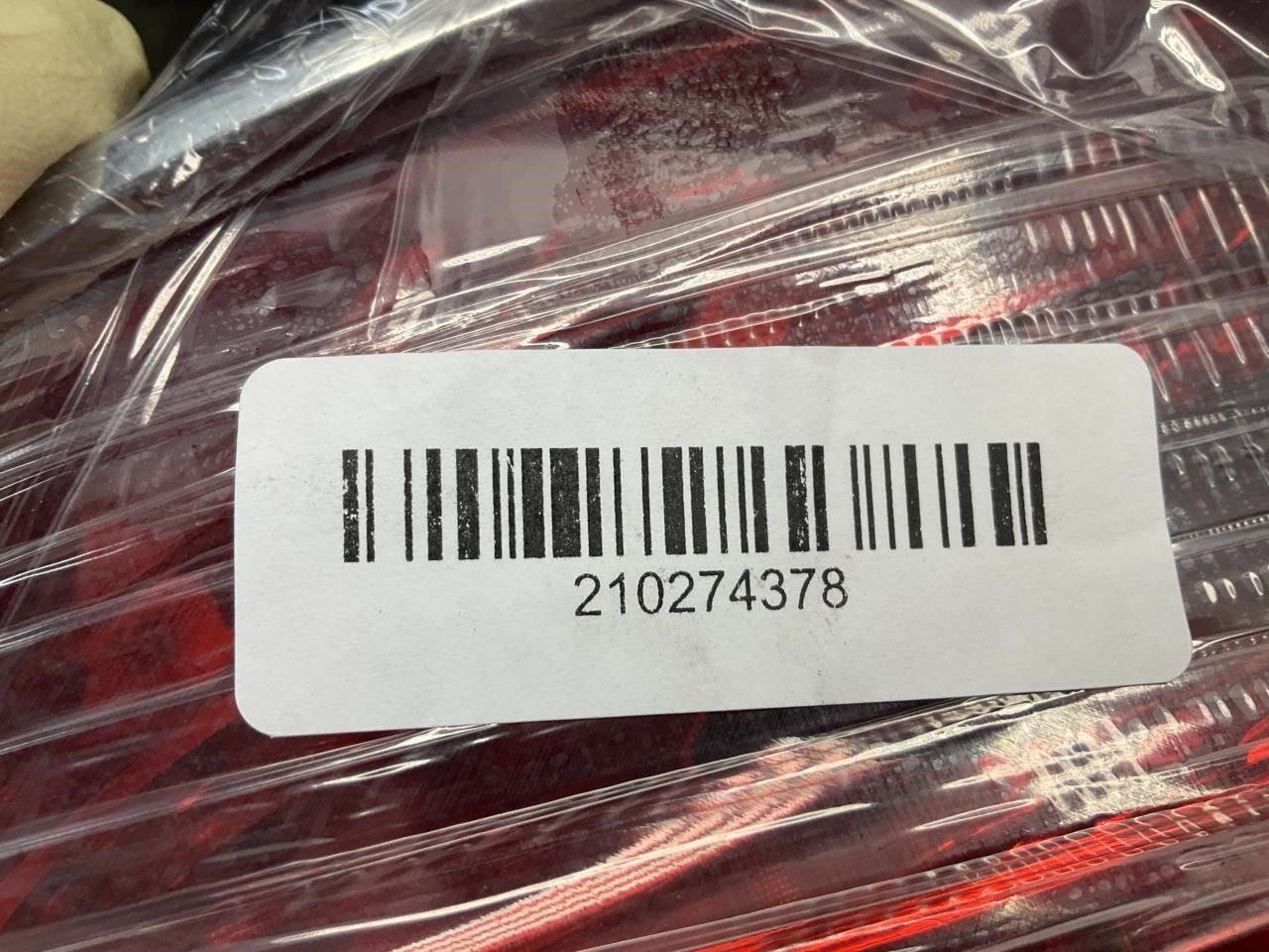 Bentley Bentayga 2020-2024 Right Tail light
