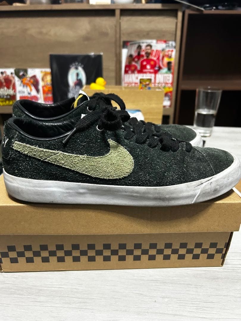 Men 9.5US Sneaker Nike Blazer Low Sneakers Black/Khaki Stussy thumbnail 3