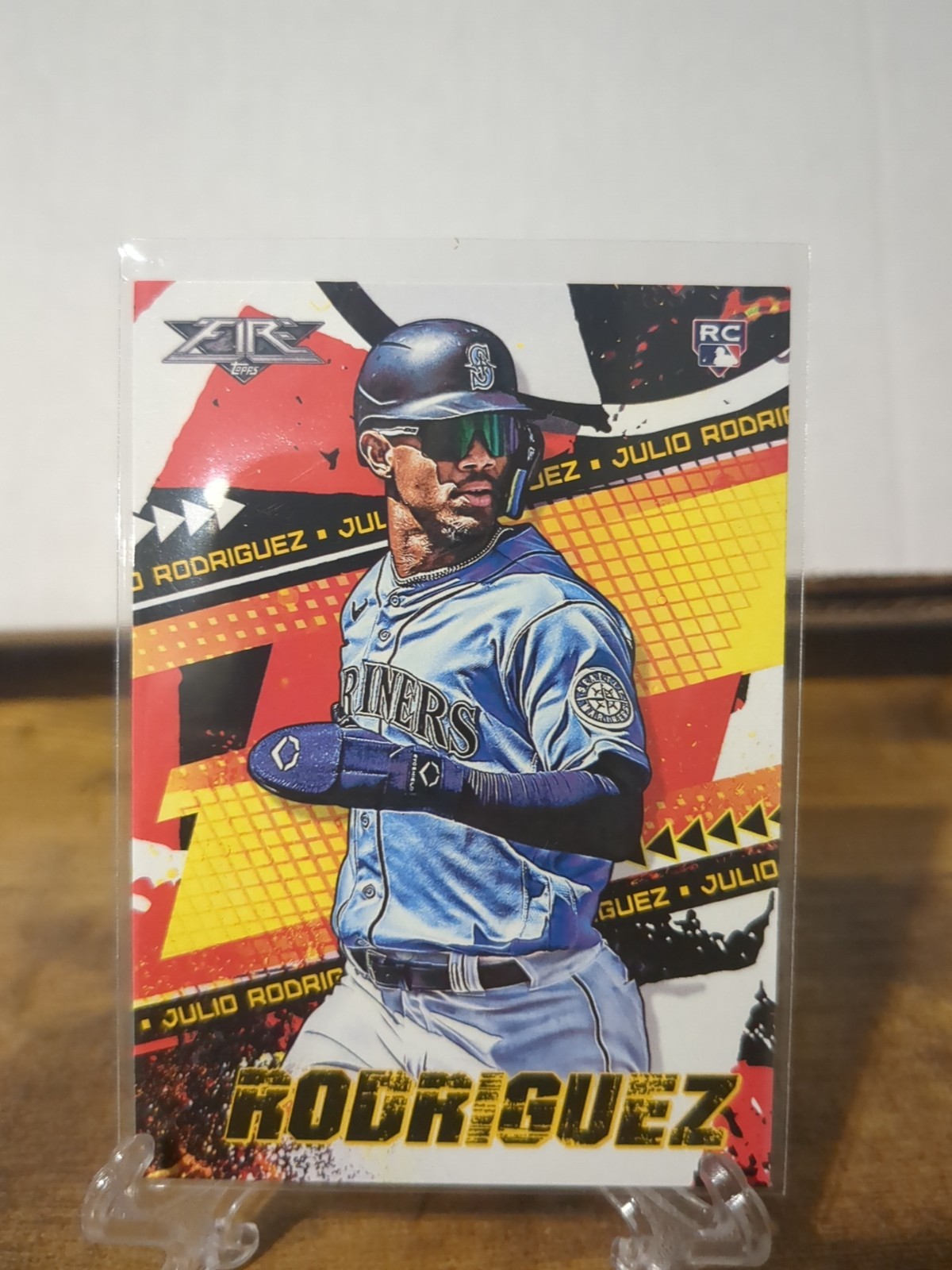 2022 Topps Fire - Julio Rodriguez #107 (RC)