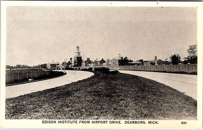 #ad #ad Postcard ROAD SCENE Dearborn Michigan MI m 01 AL7513 $2.39