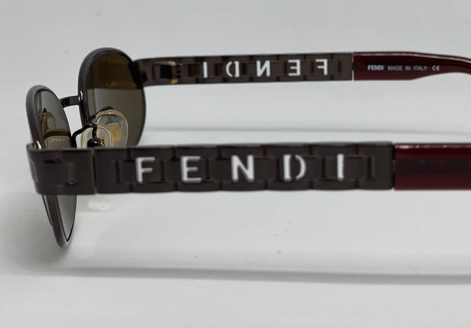 Gafas de sol FENDI de colección raras modelo 7123 color bronce lente marrón  Foto 2 de 4