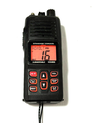 Standard Horizon社製　Submersible HX400 Standard Horizon HX400 Submersible Handheld VHF Marine Boat