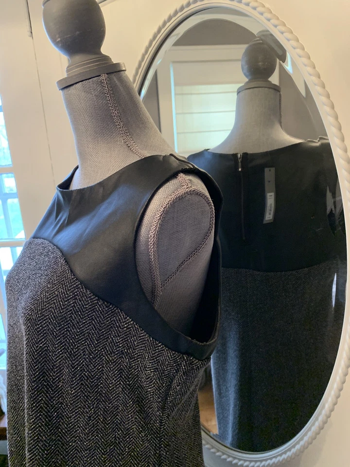 Apt. Vestido vaina de tweed negro para mujer 9 12 Foto 3 de 4