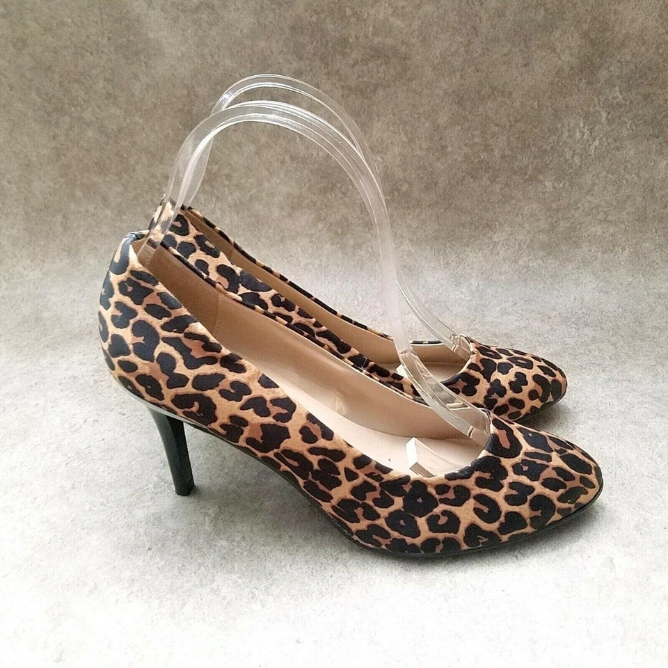 Zapatos de tacón Bandolino para mujer talla 7 M marrón sin cordones con estampado de guepardo de 3" Foto 4 de 4