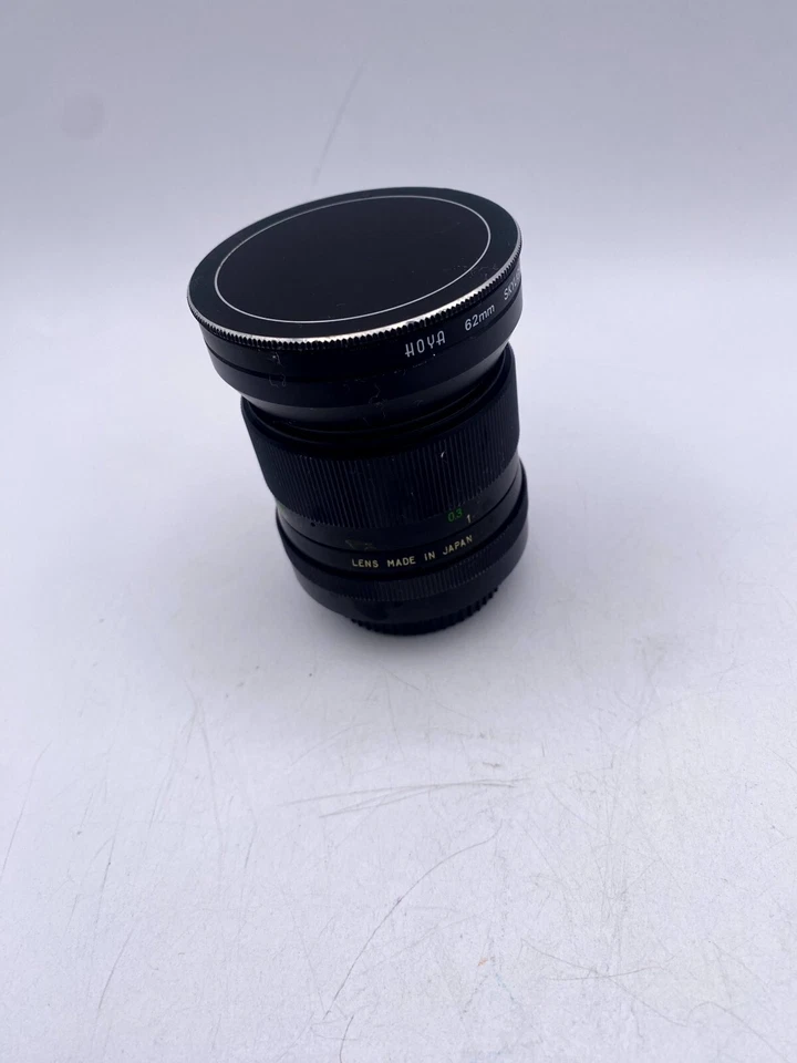 Lente de enfoque manual de 28 mm con filtro Hoya 62 mm tragaluz 1B para cámaras con montaje Konica Foto 2 de 4