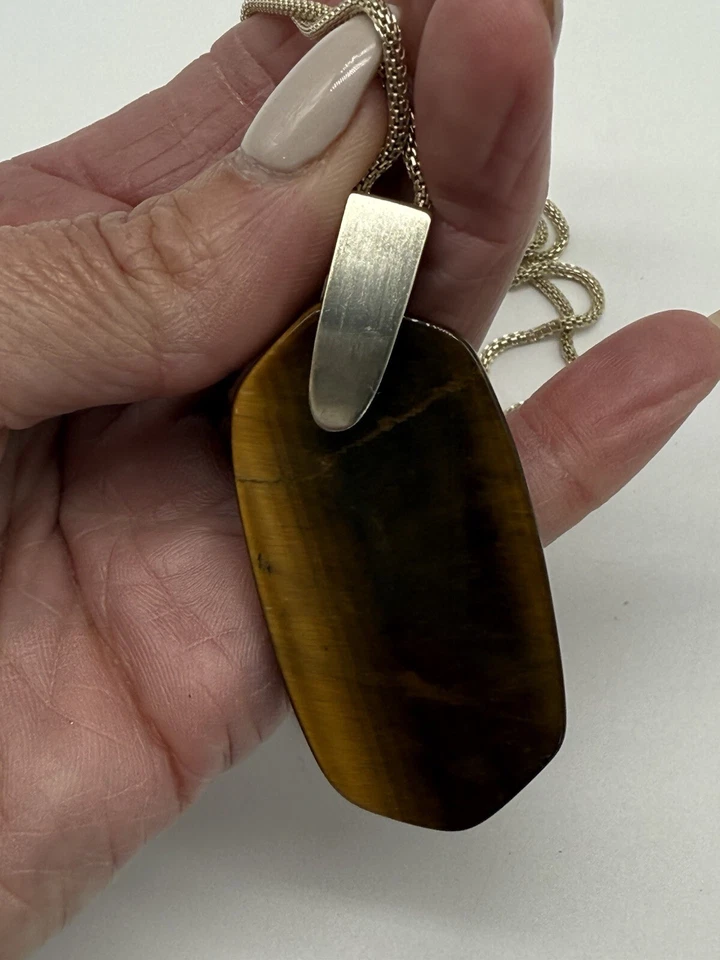 Kendra Scott GOLD TONE Inez 可调长棕色老虎眼项链 — 第 4/4 张图片