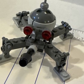 LEGO&reg; Star Wars Minifigure 75016 Dwarf Spider Droid 2013