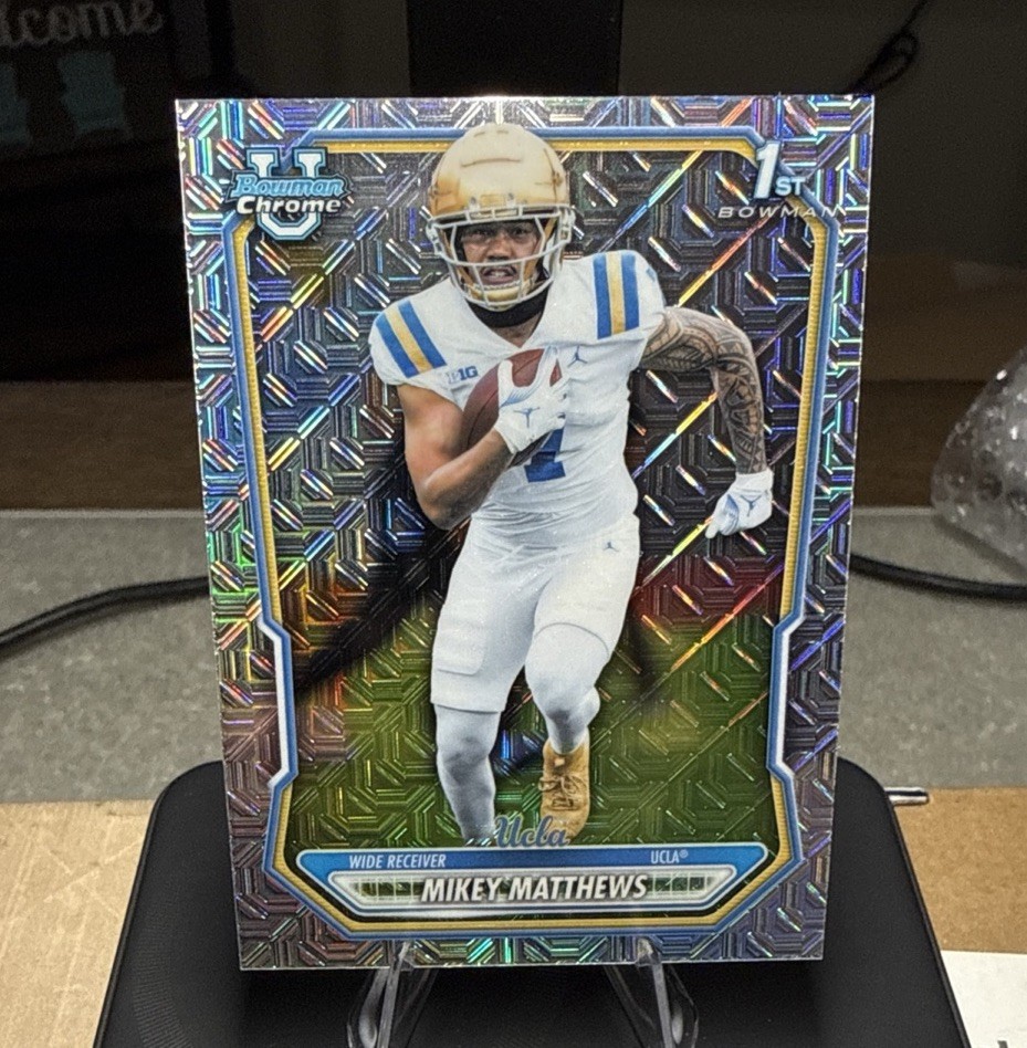 Mikey Matthews 2026 Bowman U Chrome 1st Mojo Refractor UCLA 