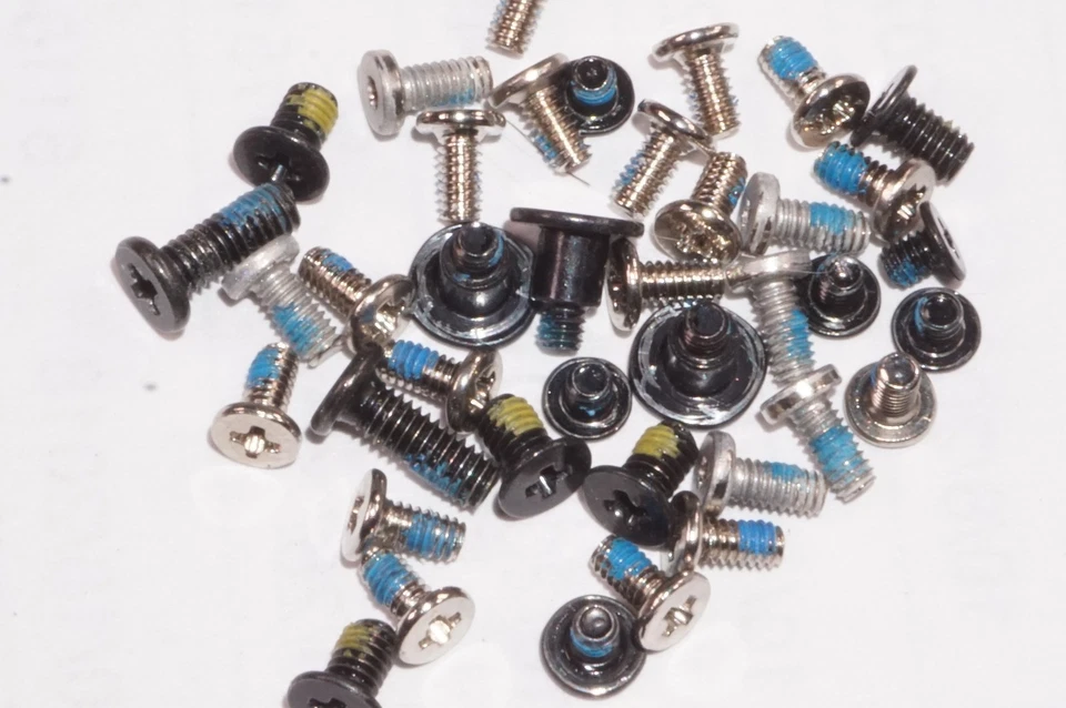 856797-001 Kit de tornillos HP M6-AQ003DX m6-ar004dx m6-aq103dx m6-aq105dx Foto 2 de 2