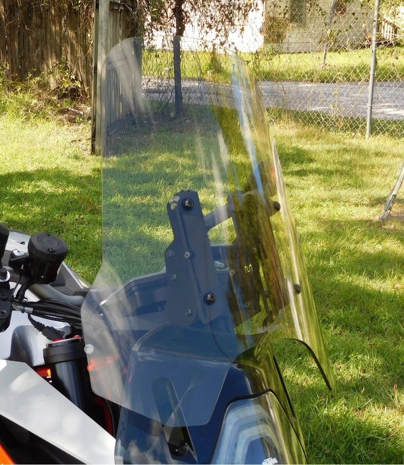 Adjustable Windshield System for KTM 1290 Super Duke GT (2016 - 2018) - Image 3 of 4