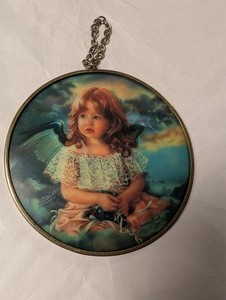 Vintage Enesco Suncatcher Angel Clouds Gold Tone Frame Sandra Kuck Chain Hanger