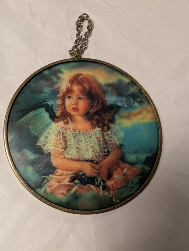 Vintage Enesco Suncatcher Angel Clouds Gold Tone Frame Sandra Kuck Chain Hanger