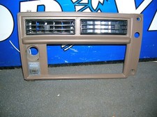 1988-94 CHEVY S10 GMC S15 RADIO DASH TRIM BEZEL W/REAR HATCH RELEASE SADDLE TAN