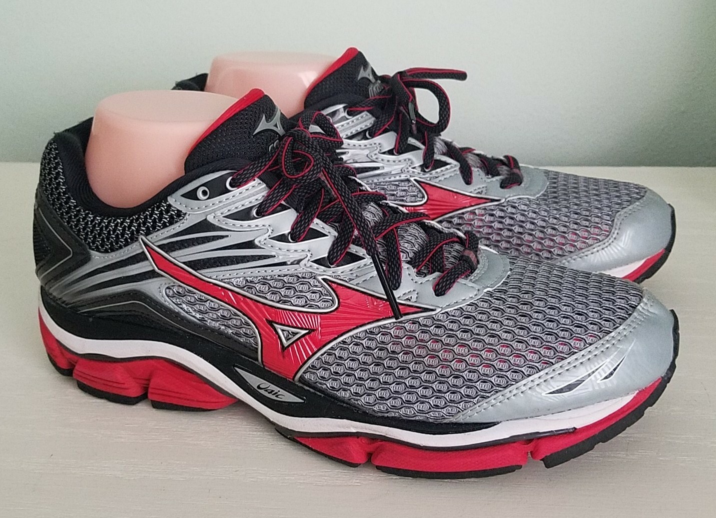 mizuno wave enigma 45