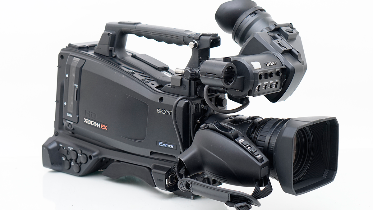 Sony PMW-350 XDCAM HD 2/3 Sony PMW-350 XDCAM HD 2/3