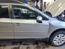 Used Front Right Door Assembly Front fits: 20...