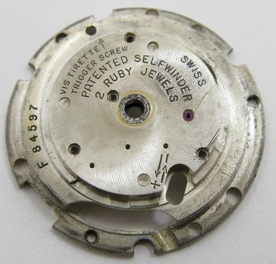 Rolex 645 ... 18 jewels 6 adj. chronometer Watch Part: rusty automatic bridges