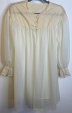 Vintage 1950 Vanity Fair Chiffon Peignoir Lace Neckline Cream Robe Nylon Sheer M