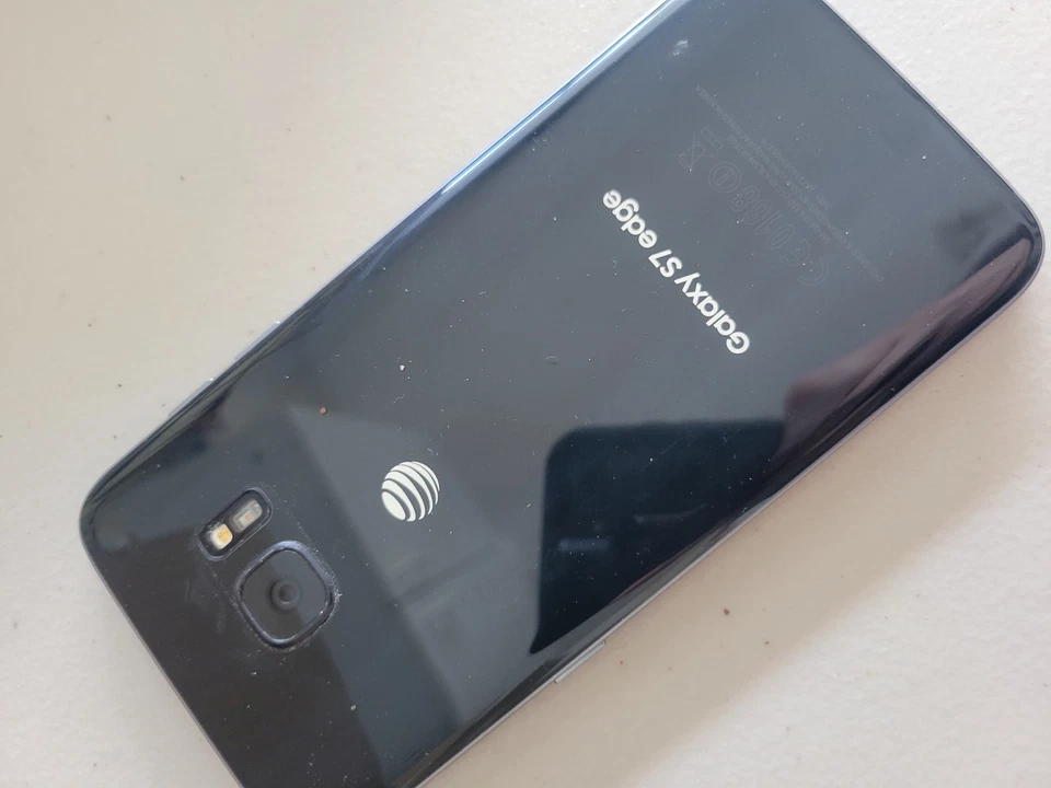 Samsung Galaxy Edge S7 Foto 2 de 2