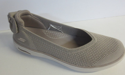 SKECHERS WOMEN'S MIRA ARCH FIT INSPIRE TAUPE SHOES -US 6