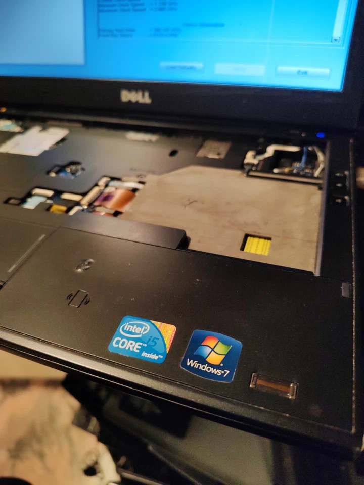 Portatile Dell latitude E4310 - Immagine 3 di 4