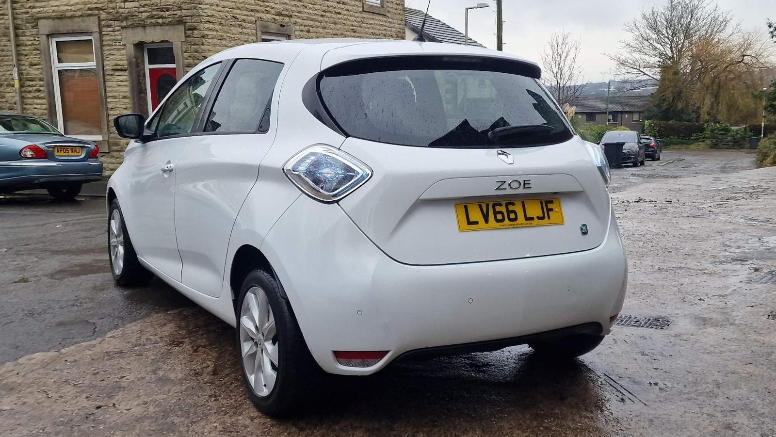 Renault Zoe 22kWh Dynamique Nav Auto 5dr (Battery Lease) Electric Automatic eBay