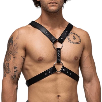 THE BLACK FELINE Männer Leder Harness – Herren Verstellbares Brustgeschirr mit Metallringen