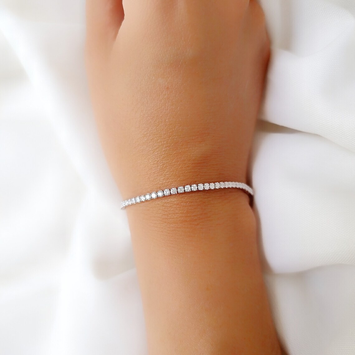Women's 5Ct Tennis Bracelet in Round Lab Created Moissanite Prong Set 925 Silver