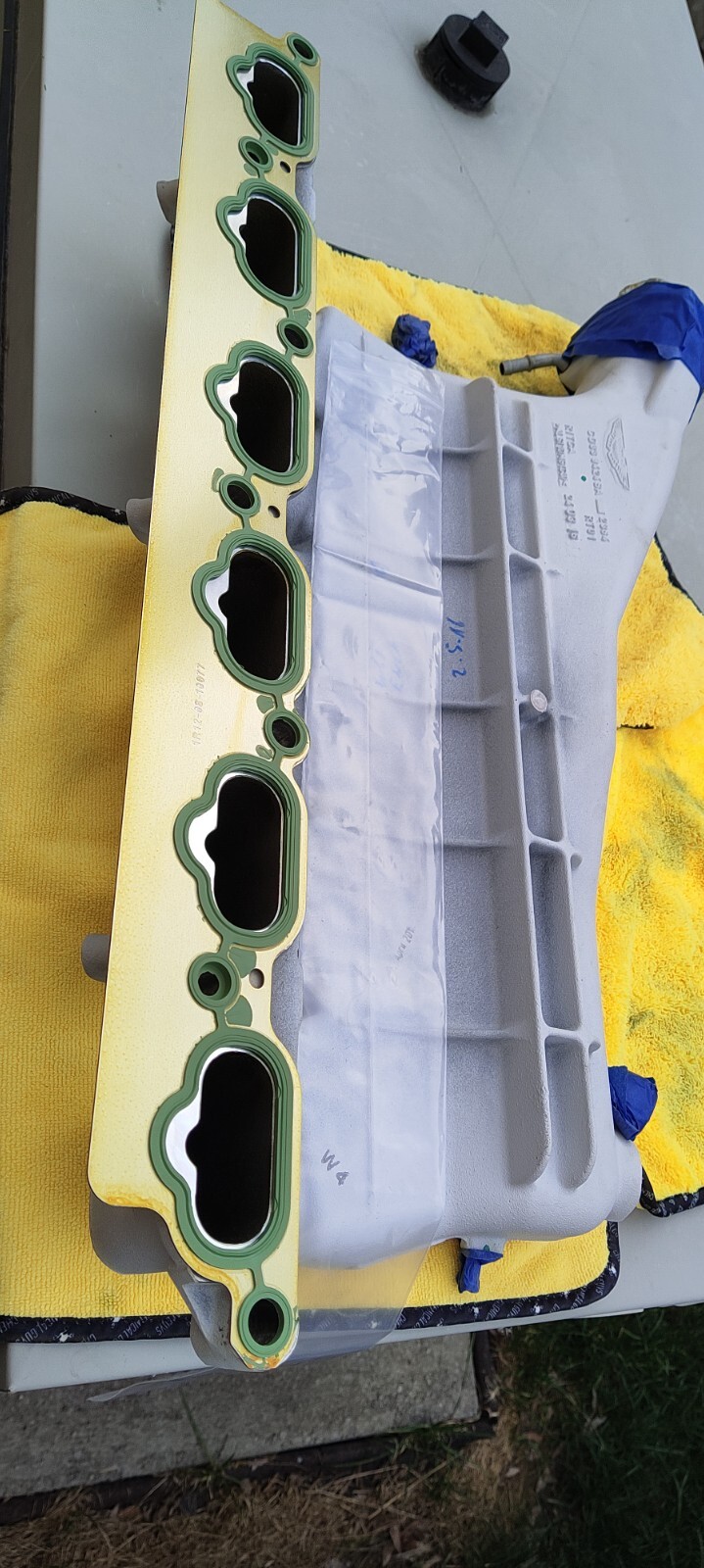 Aston Martin V12 Intake Manifold Gasket Kit 1R12-08-10077-PK