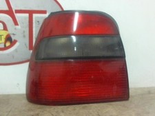 Feu arrière Skoda FELICIA