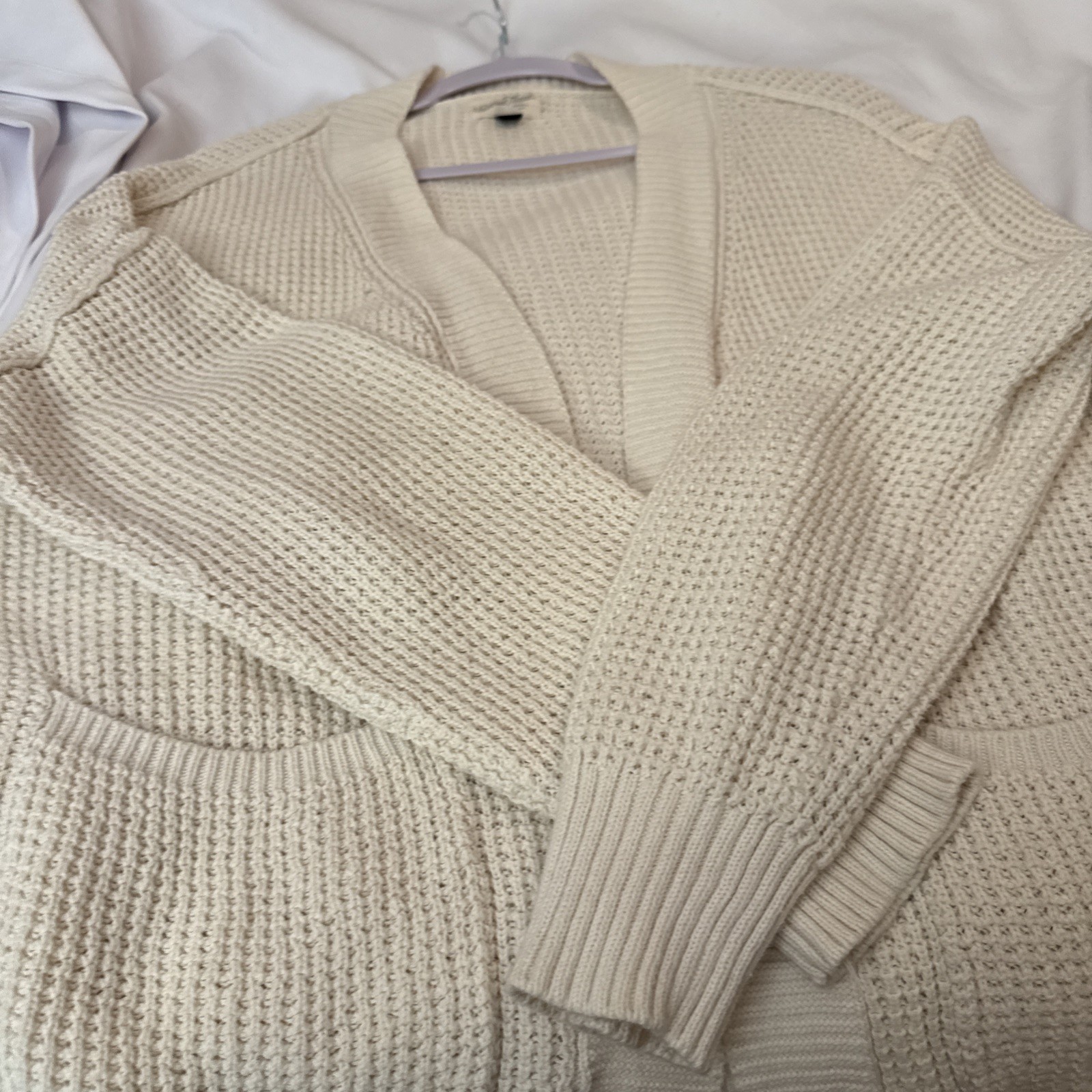Universal  Thread sweater Large Cream Open Front … - image 10