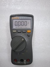 FLUKE 115 TRUE RMS MULTIMETER