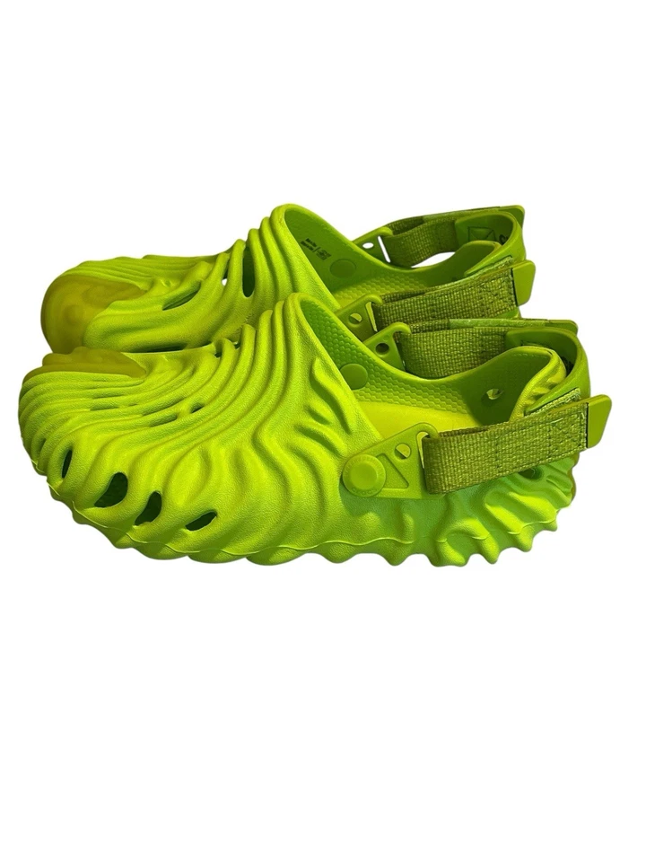 Zueco Crocs Pollex de Salahe Bembury Slime EE. UU. Talla J1 Niños Nuevo Raro Foto 3 de 4