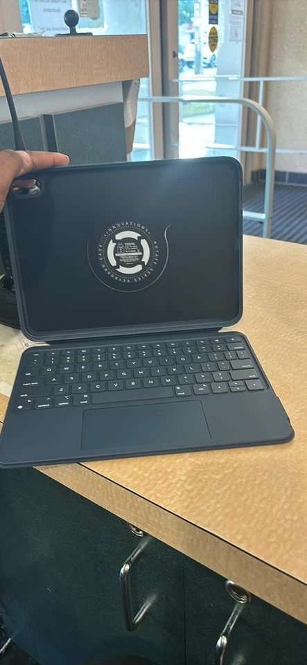 Apple iPad A16 (11th Generation) 128GB Wi-Fi 5G 11-inch Blue - Image 3 of 4