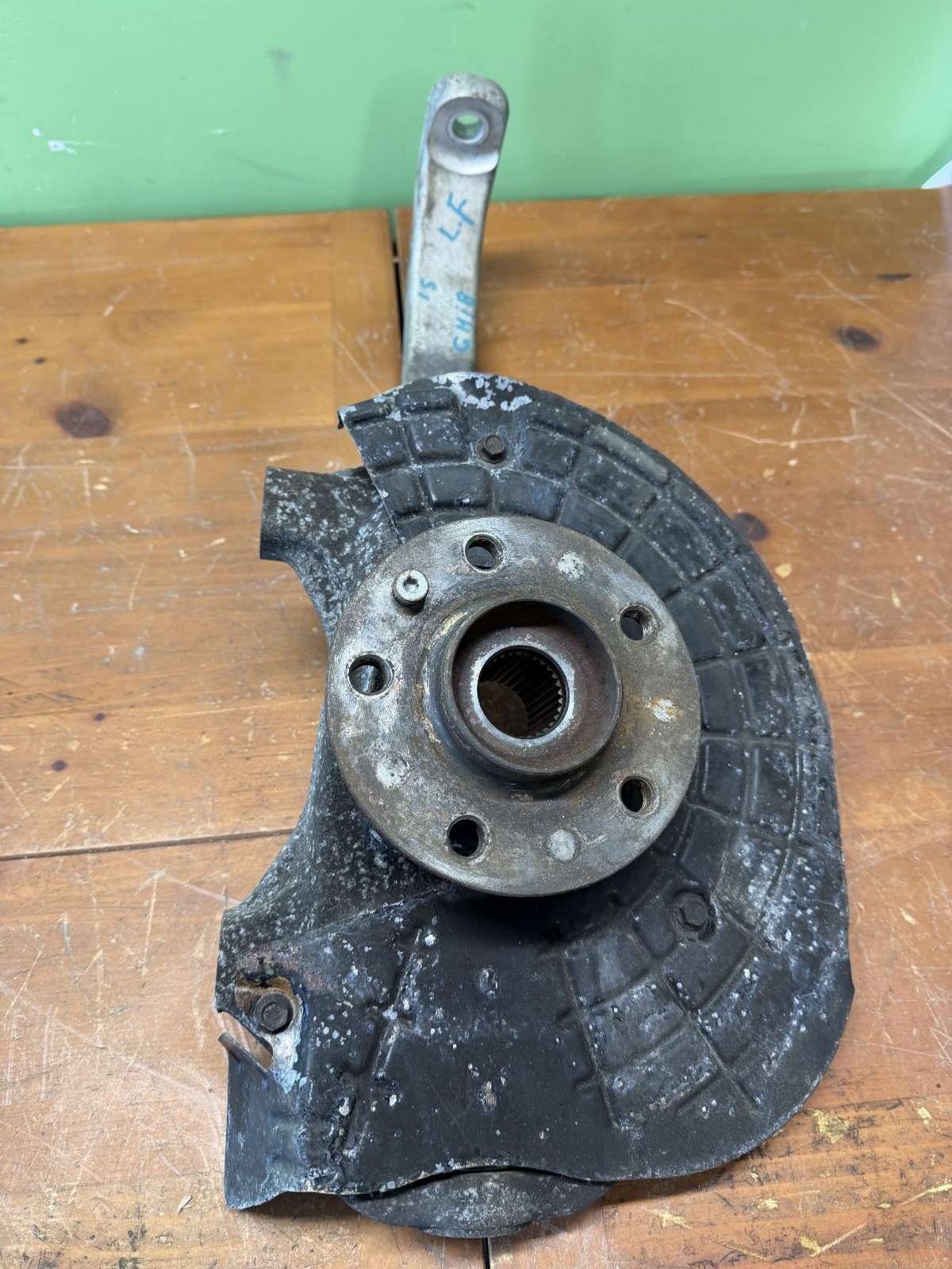 2014-2019 Maserati Ghibli AWD Left Front Driver Spindle Knuckle & Hub Bearing