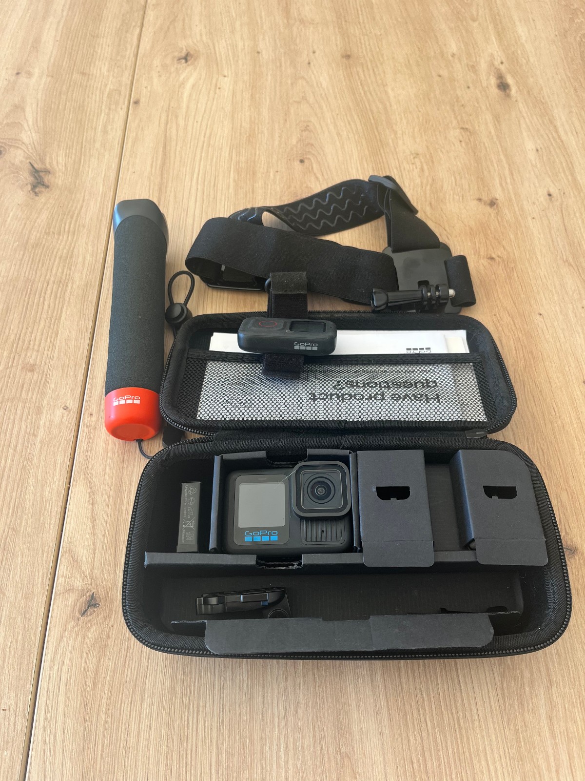 GoPro Hero 13 et télécommande connectée pack accessoires pour vidéo 4K stabilisée