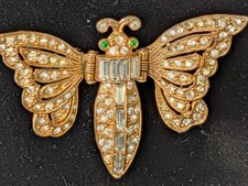 Vtg DeRosa Butterfly Moth Rhinestone Gold Tone Spring Hing Clip Brooch Pat. No.