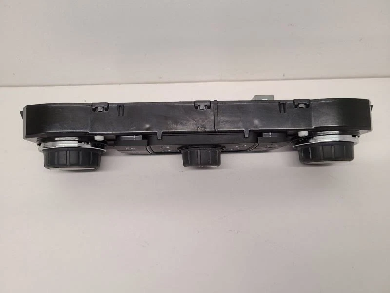 17-19 CHEVY SILVERADO 2500 PICKUP CONTROL DE TEMPERATURA OPT CJ2 ID 84173748 Foto 4 de 4