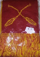 HARRY POTTER LOOT CRATE WIZARDING WORLD NIMBUS HOGWARTS HOUSE SCARF GRYFFINDOR