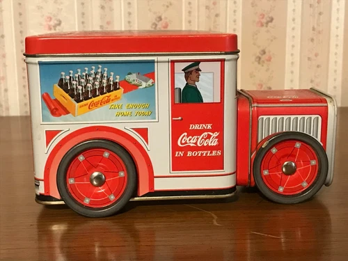 Excellent Condition Vintage 1997 Coca-Cola Tin Delivery Truck