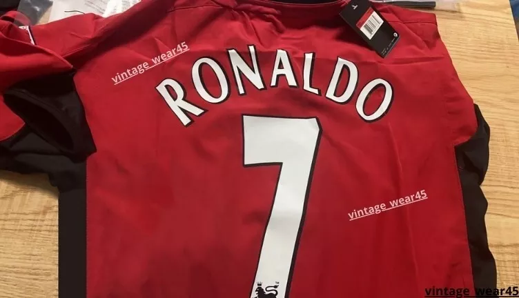 Ronaldo #7 Manchester United 2003/2004 Red Premium Retro