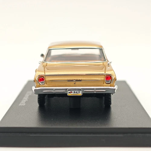 NEO 1/43 Chevrolet Nova SS 1963 modellini in resina oro collezione auto - Foto 5 di 6
