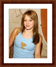 Hilary Duff 8.5 x 11 Candid Color Unframed Photograph Collectable Art Print
