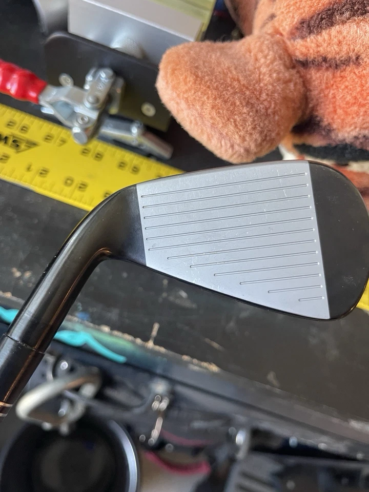 Nice Mizuno Pro 225 HMB Black 21.5* 4 IRON - Modus120 X-Flex 39” - Image 2 of 3