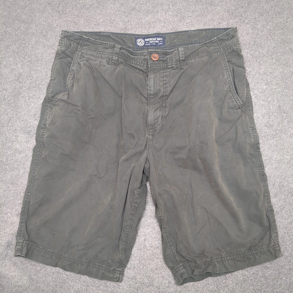 Pantalones cortos cargo verdes para hombre American Eagle Outfitters talla 36 RN 54485 Foto 2 de 4