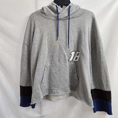 NASCAR Racing G-lll 4her By Carl Banks Women s Large Pullover #18 Kyle Busch 