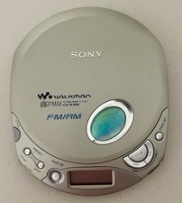 Sony Walkman CD Player D-F200 FM Am ESPMAX Portable CD-R/RW Silver Tested Works