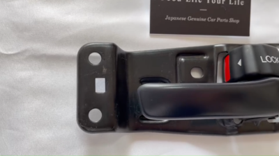 LEXUS NEW GENUINE SC300 SC400 RH PASSENGER FRONT DOOR INSIDE
